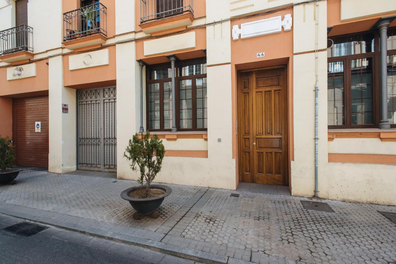 Apartamento Puerta Real - Free Parking Appartement Sevilla Buitenkant foto